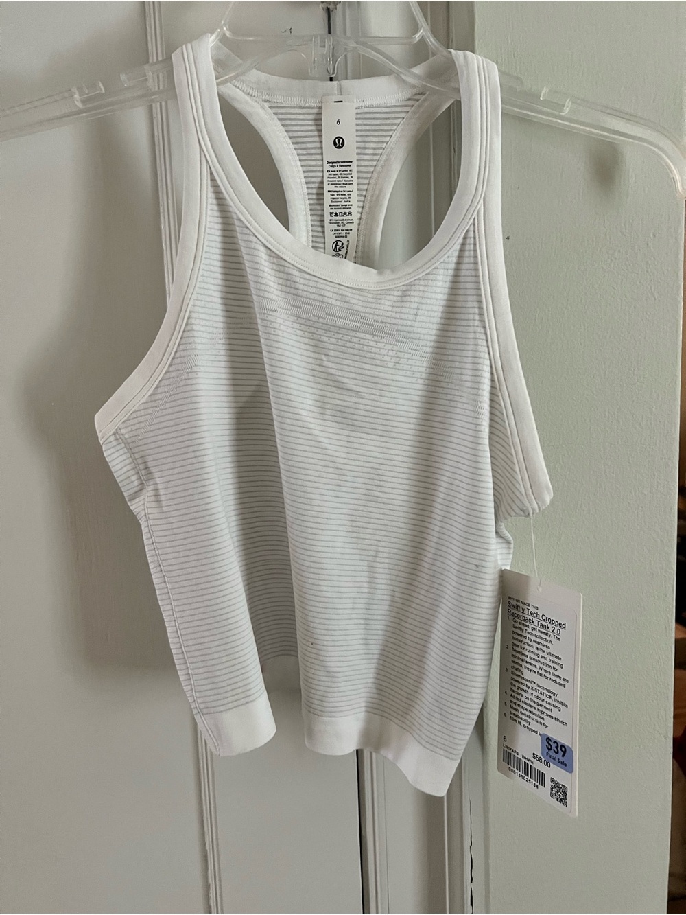 Swiftly Tech Cropped Racerback Tank 2.0 Sz 6